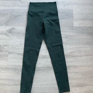 TNA Girlfriend Collective Leggings